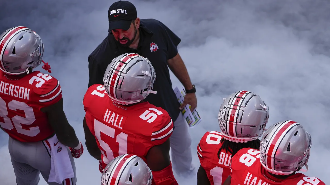 LATEST OHIO STATE BUCKEYES NEWS: Ohio State football preparing an offe…..