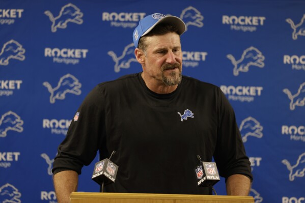 breaking news: the head coach of detriot lions sign a deal with…..