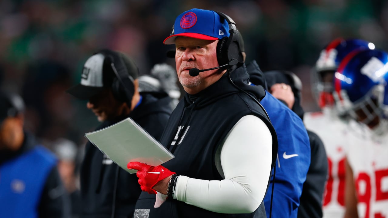 BREAKING NEWS : Wink Martindale resigned as giants defensive coordinator…