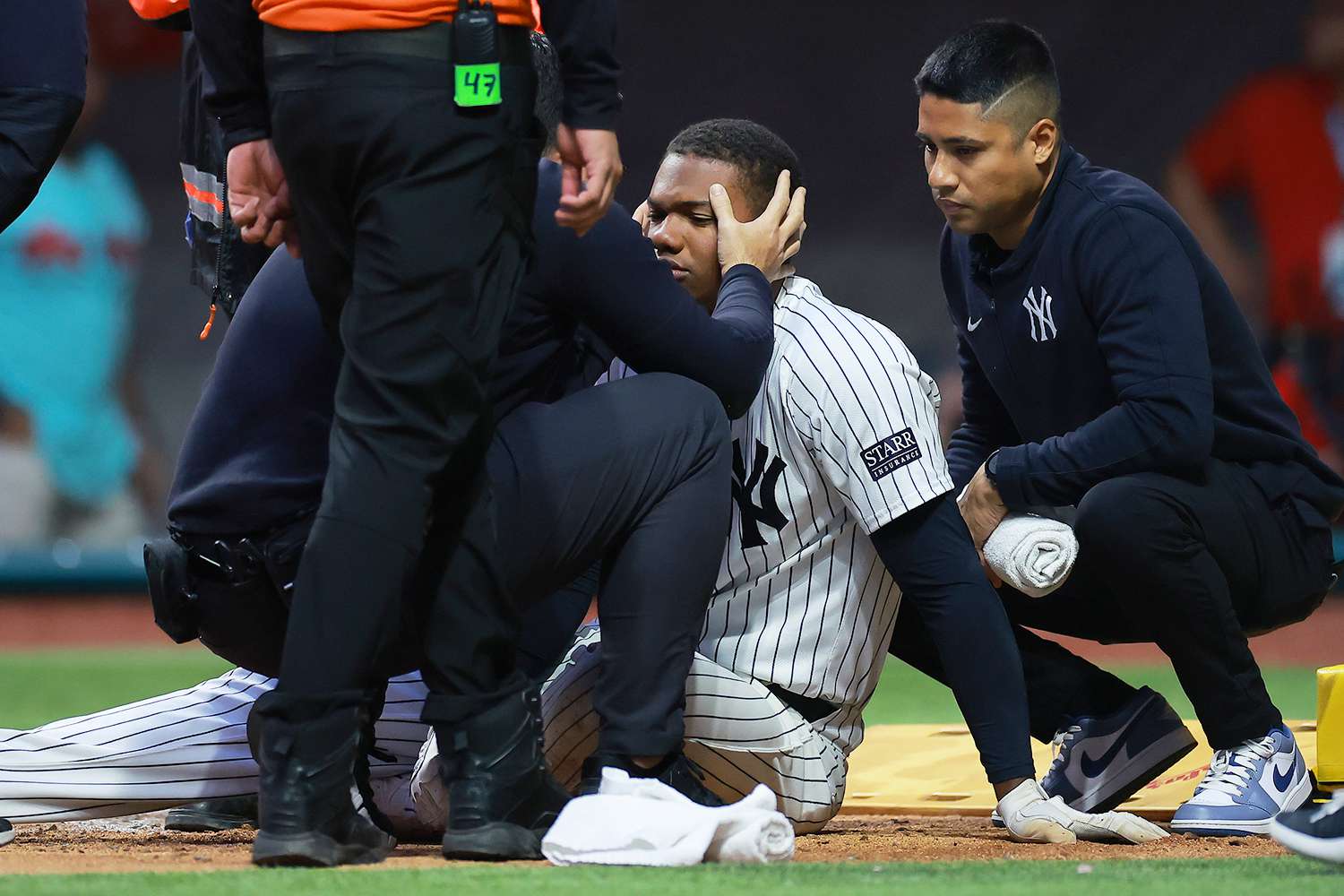 New York Yankee Oscar Gonzalez fractures right orbital after fouling ball into his own face