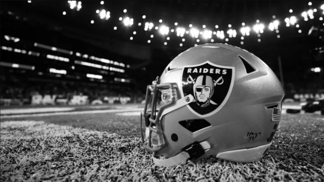 Breaking News: Raiders Sign in a new offensive lineman