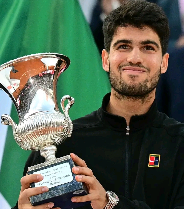 Carlos Alcaraz delivers a stunning performance to earn a glorious victory over Jannik Sinner in the final of the 2025 Italian Open